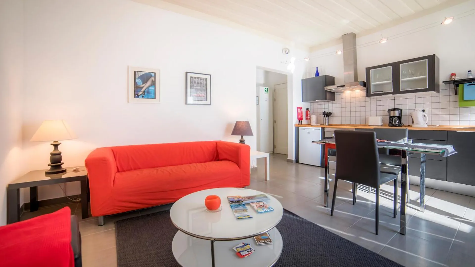 Apartamentos Marreiros Neto Lagos