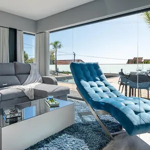 Casa Mariana By Rent2u, Lda , Arco da Calheta (Madeira) Portugal