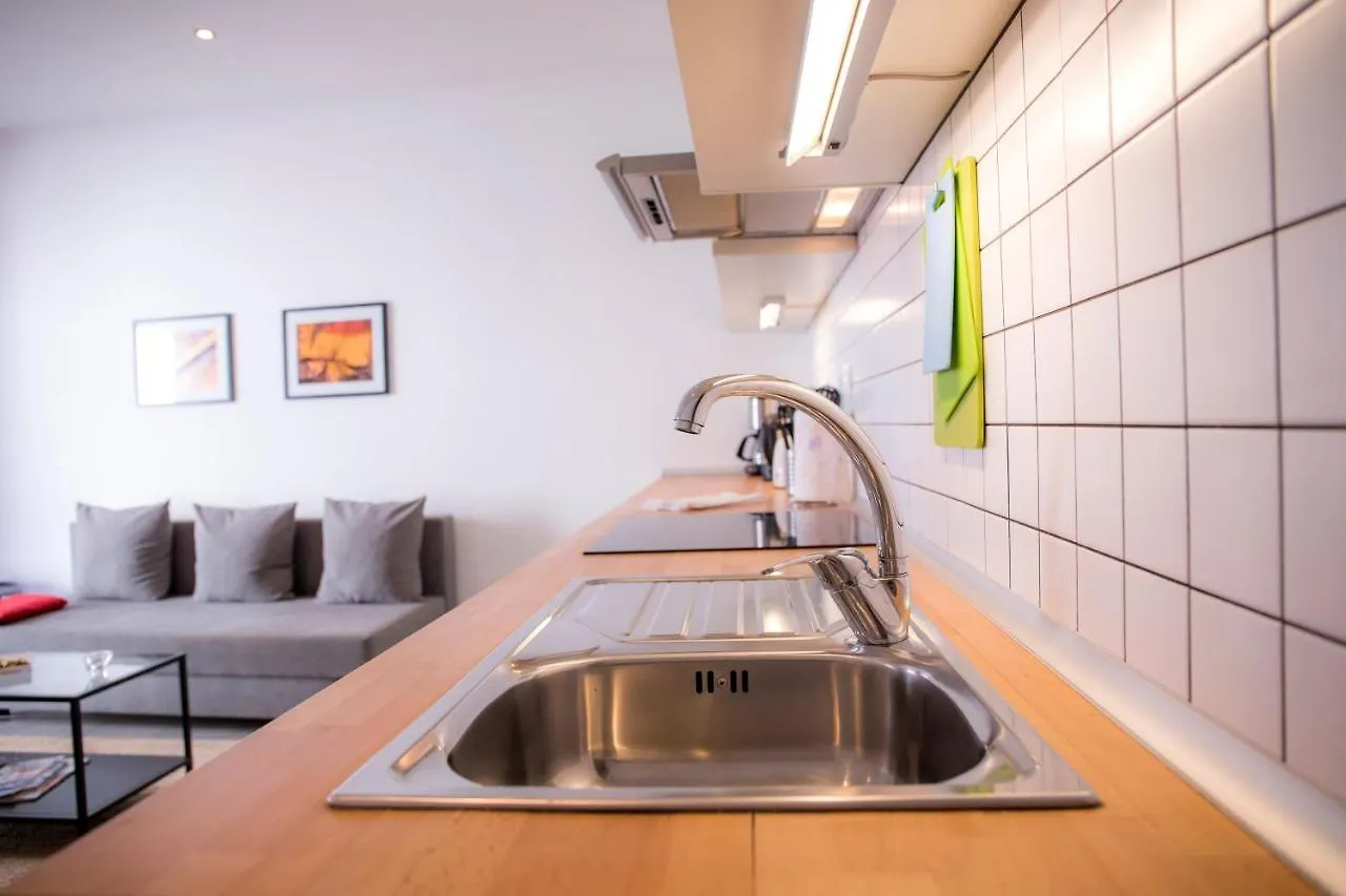 Apartamentos Marreiros Neto Lagos 0*,